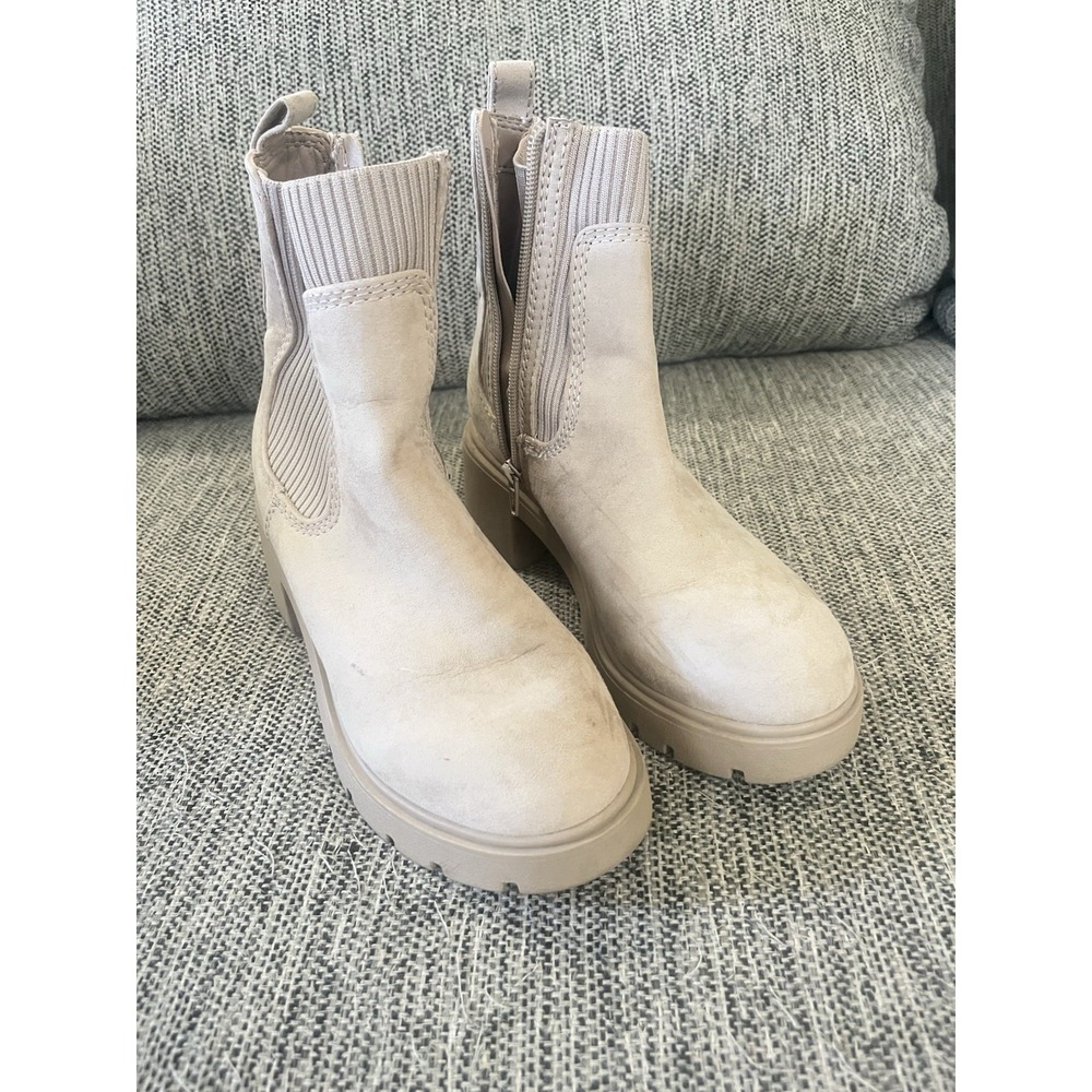No Boundaries Womens Tan Platform Chelsea Boots Lug Sole WMNB44AM102 Size 10